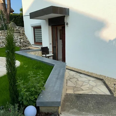 アパート Casa Tandri Am Rebenweg Bermatingen